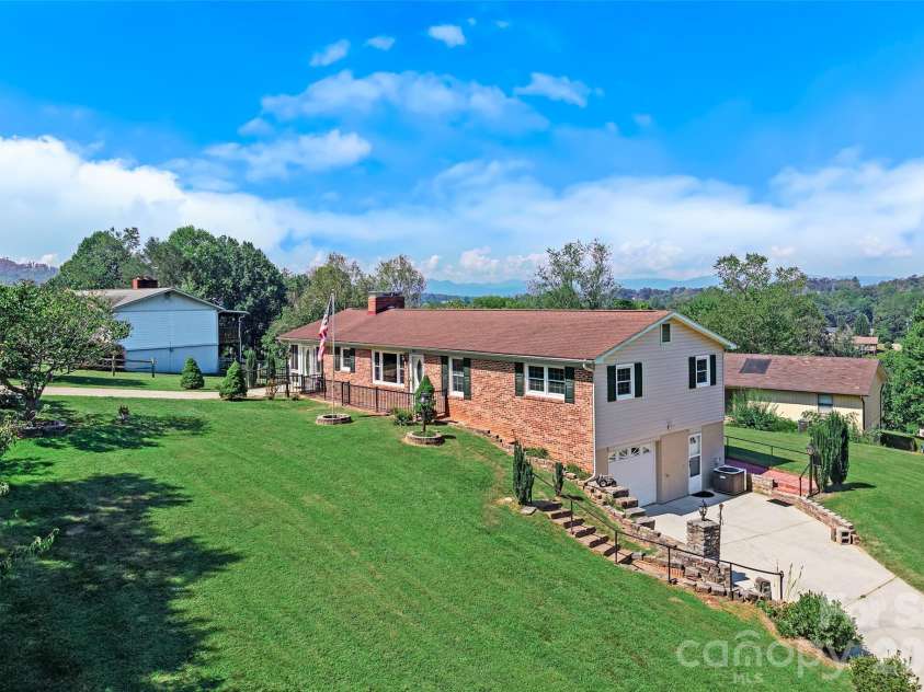 54 Terrace Drive, Weaverville, NC 28787.  MLS# CAR4418187, YatesRealty ID 50590. 