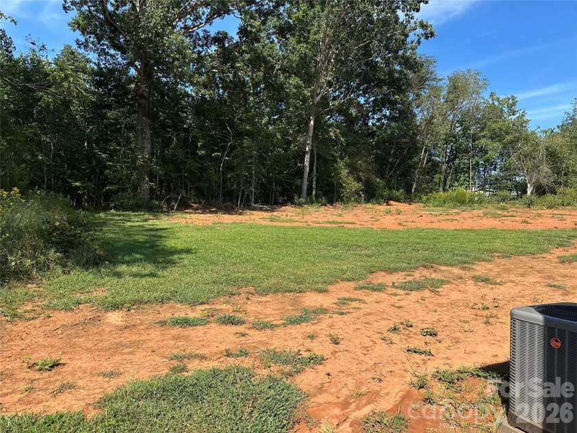 173 Fairchase Circle, Stony Point, NC 28678.  MLS# CAR4341880, YatesRealty ID 50592. 