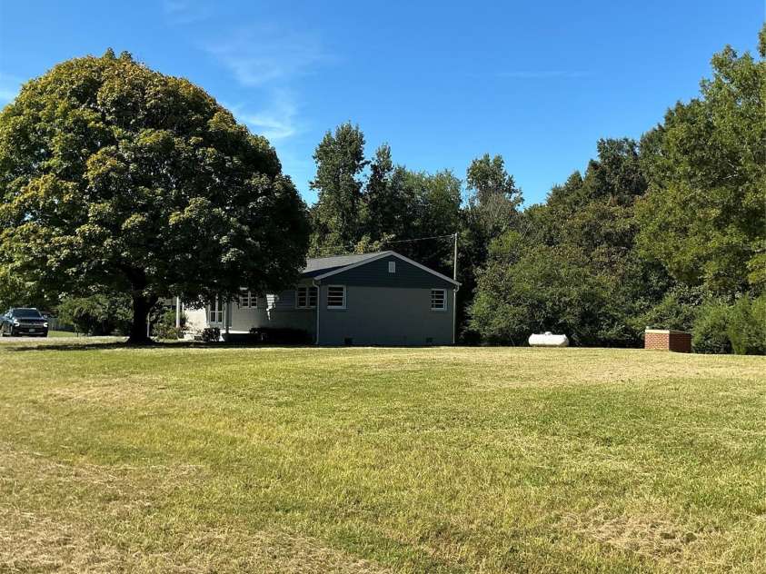 3039 Hands Mill Highway, York, SC 29745.  MLS# CAR4423217, YatesRealty ID 50594. 
