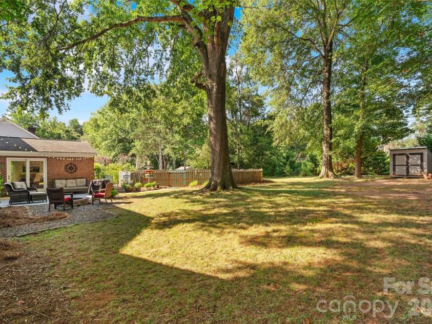 2010 Glendalough Lane, Matthews, NC 28105.  MLS# CAR4422535, YatesRealty ID 50595. Back Yard