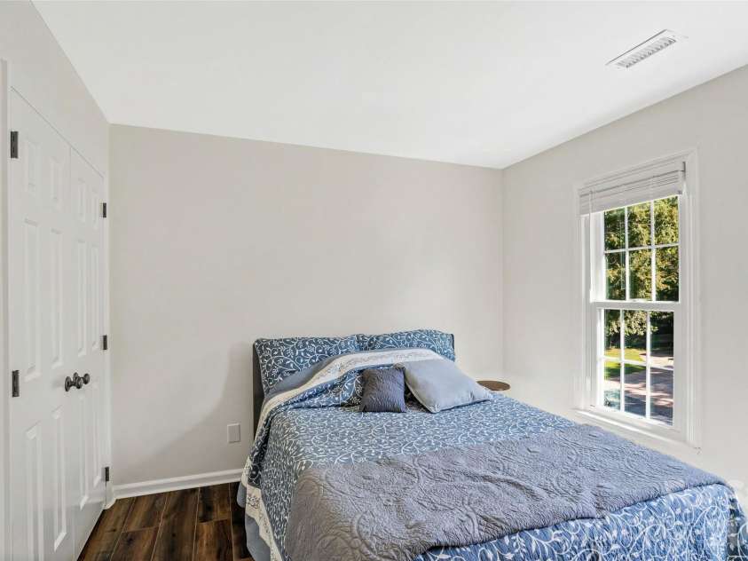 2010 Glendalough Lane, Matthews, NC 28105.  MLS# CAR4422535, YatesRealty ID 50595. Secondary Bedroom #1