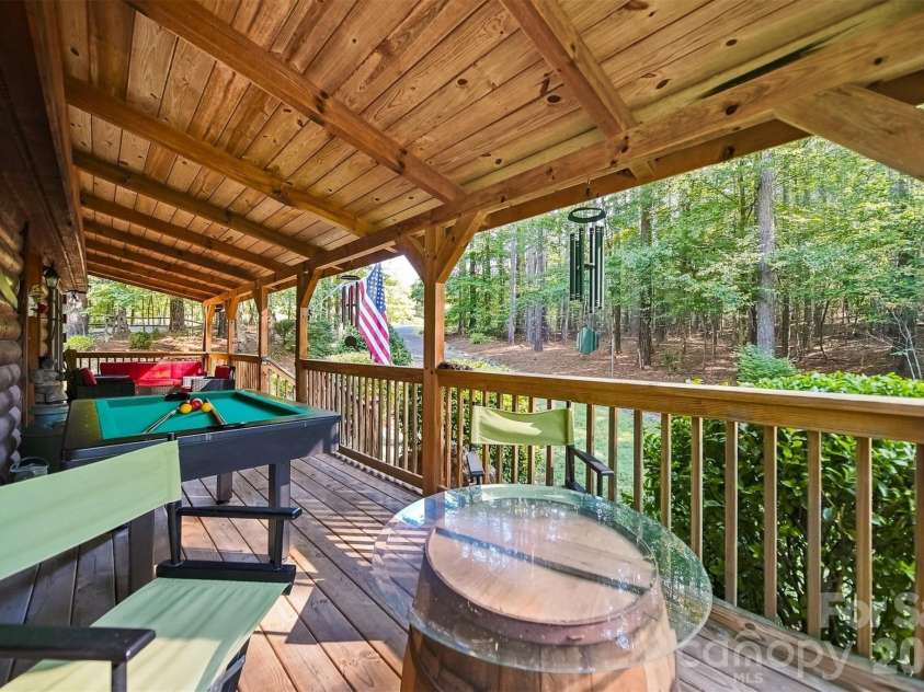 963 Double Eagle Drive, Nebo, NC 28761.  MLS# CAR4424157, YatesRealty ID 50596. 