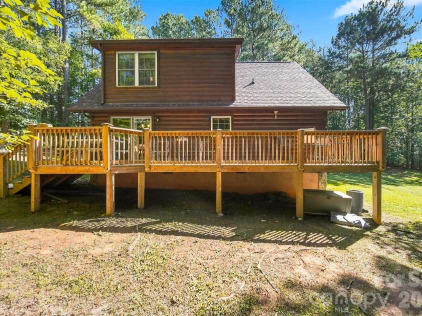 963 Double Eagle Drive, Nebo, NC 28761.  MLS# CAR4424157, YatesRealty ID 50596. 