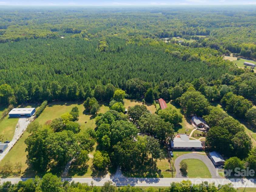 4225 Sherrills Ford Road, Salisbury, NC 28147.  MLS# CAR4420596, YatesRealty ID 50599. 