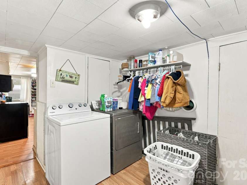 4225 Sherrills Ford Road, Salisbury, NC 28147.  MLS# CAR4420596, YatesRealty ID 50599. GH Laundry