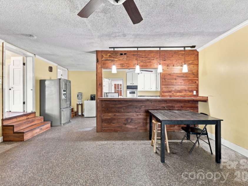 4225 Sherrills Ford Road, Salisbury, NC 28147.  MLS# CAR4420596, YatesRealty ID 50599. Main