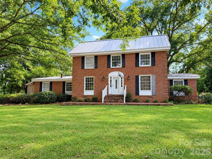 4225 Sherrills Ford Road, Salisbury, NC 28147.  MLS# CAR4420596, YatesRealty ID 50599. Main Residence