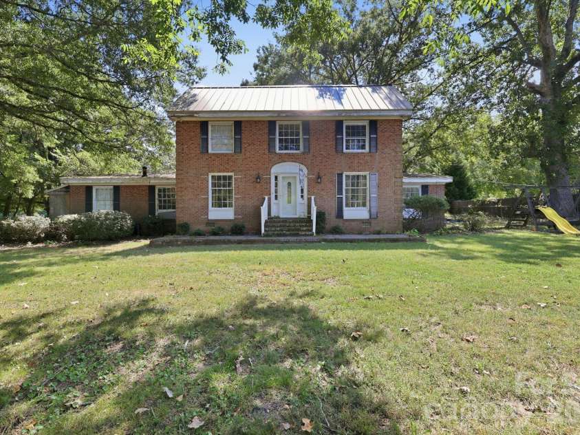 4225 Sherrills Ford Road, Salisbury, NC 28147.  MLS# CAR4420596, YatesRealty ID 50599. Main Residence