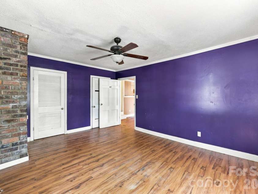 4225 Sherrills Ford Road, Salisbury, NC 28147.  MLS# CAR4420596, YatesRealty ID 50599. Main Upstairs Bedroom 2