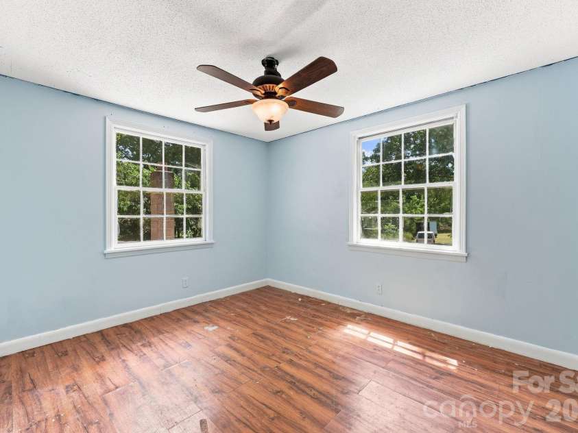 4225 Sherrills Ford Road, Salisbury, NC 28147.  MLS# CAR4420596, YatesRealty ID 50599. Main Upstairs Bedroom 3