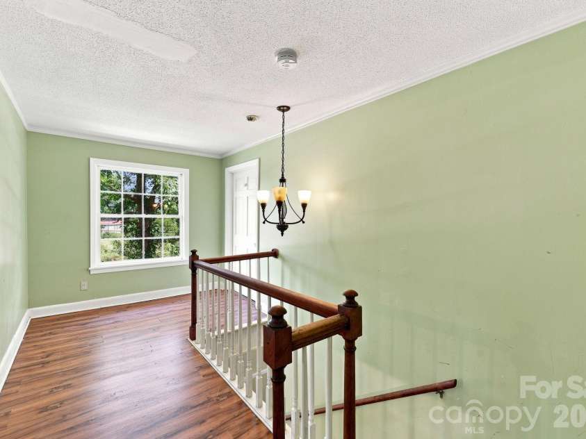 4225 Sherrills Ford Road, Salisbury, NC 28147.  MLS# CAR4420596, YatesRealty ID 50599. Main Upstaris Sitting Area