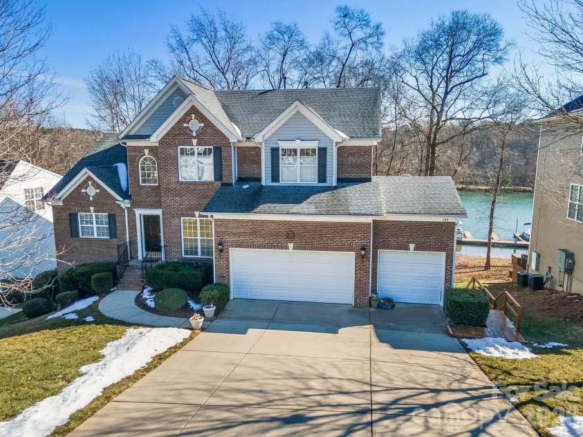 152 Lighthouse Road, Mount Holly, NC 28120.  MLS# CAR4342161, YatesRealty ID 5060. 