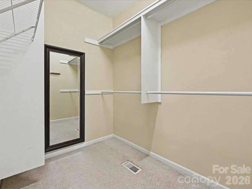 152 Lighthouse Road, Mount Holly, NC 28120.  MLS# CAR4389508, YatesRealty ID 5060. Large walk-in closet