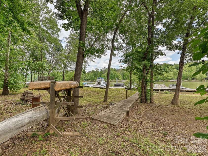 152 Lighthouse Road, Mount Holly, NC 28120.  MLS# CAR4389508, YatesRealty ID 5060. Your private kayak/canor launch