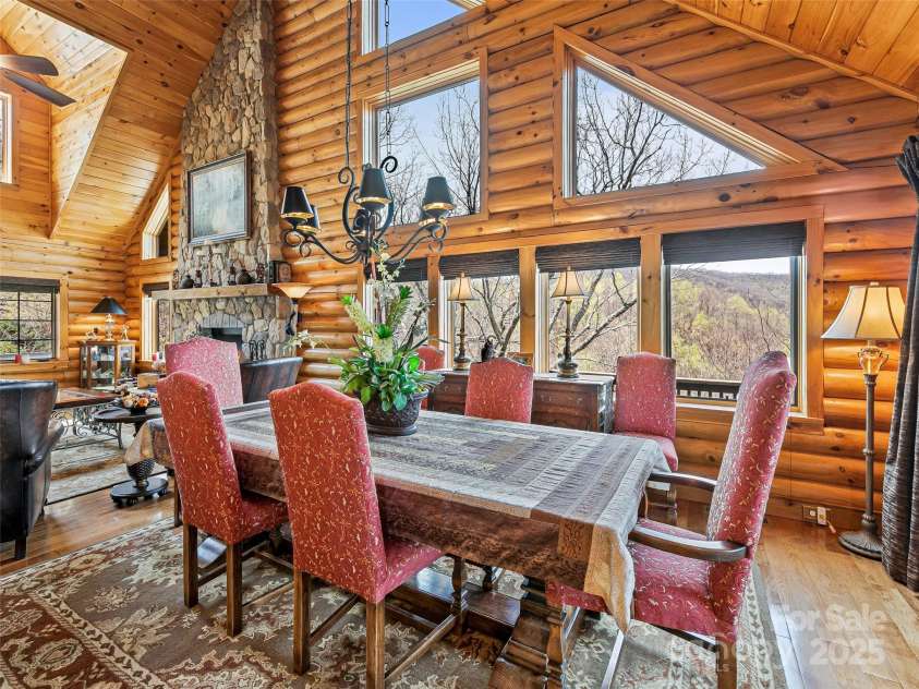 640 Blue Mist Way, Arden, NC 28704.  MLS# CAR4224572, YatesRealty ID 5060. 