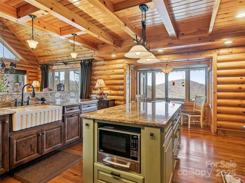 640 Blue Mist Way, Arden, NC 28704.  MLS# CAR4224572, YatesRealty ID 5060. 