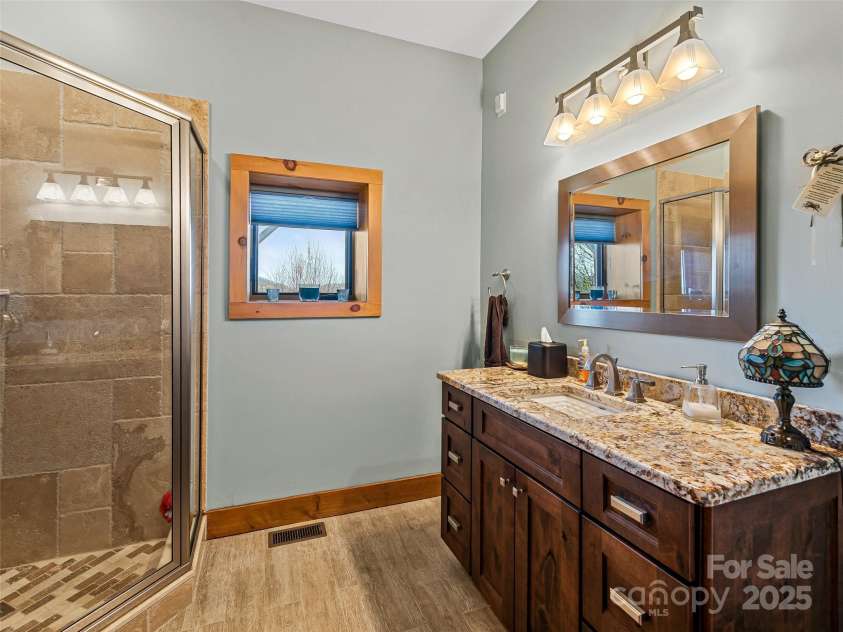 640 Blue Mist Way, Arden, NC 28704.  MLS# CAR4224572, YatesRealty ID 5060. 