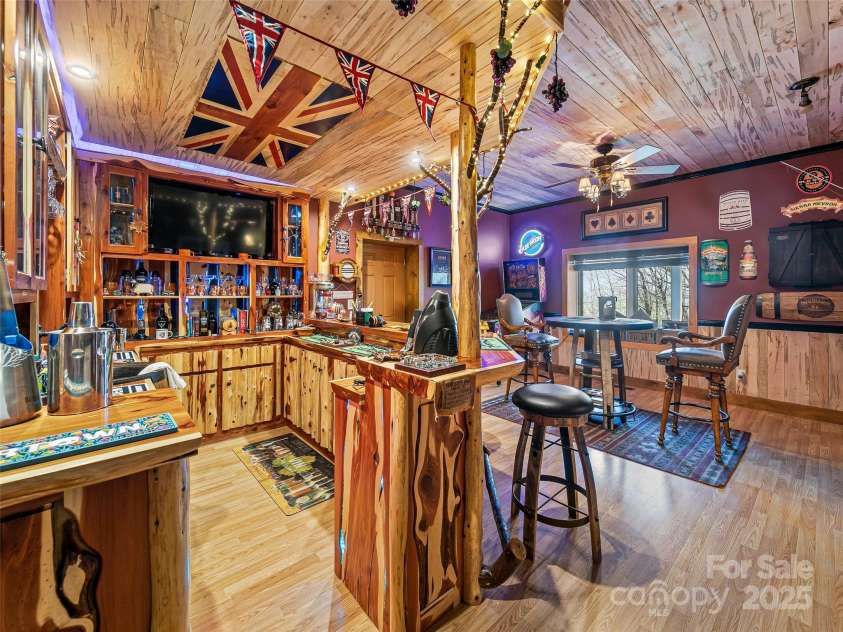 640 Blue Mist Way, Arden, NC 28704.  MLS# CAR4224572, YatesRealty ID 5060. 