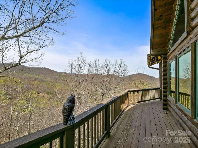 640 Blue Mist Way, Arden, NC 28704.  MLS# CAR4224572, YatesRealty ID 5060. 