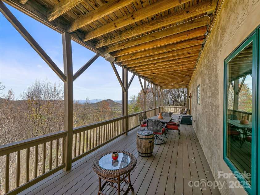 640 Blue Mist Way, Arden, NC 28704.  MLS# CAR4224572, YatesRealty ID 5060. 