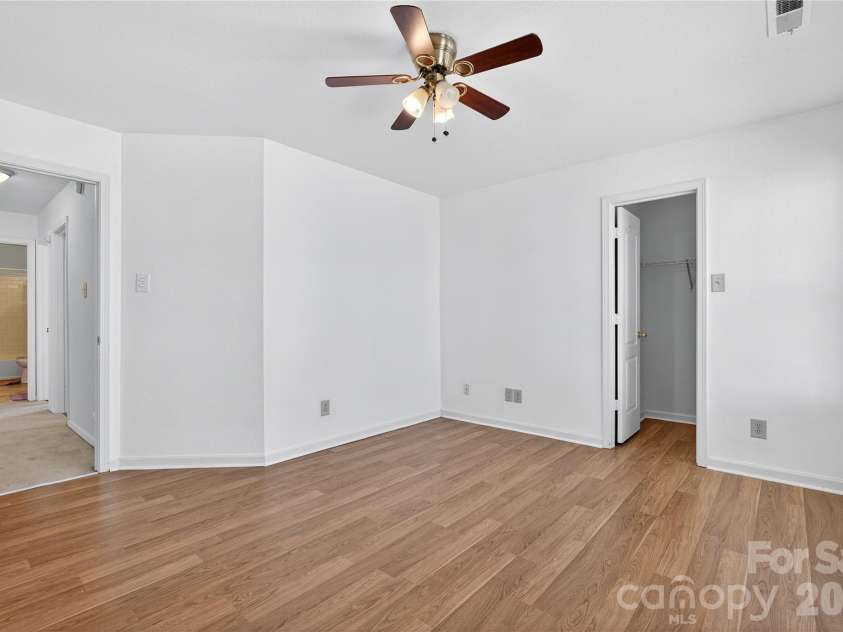 109 Bennett Trail Drive, Mount Holly, NC 28120.  MLS# CAR4424162, YatesRealty ID 50600. Bedroom 3