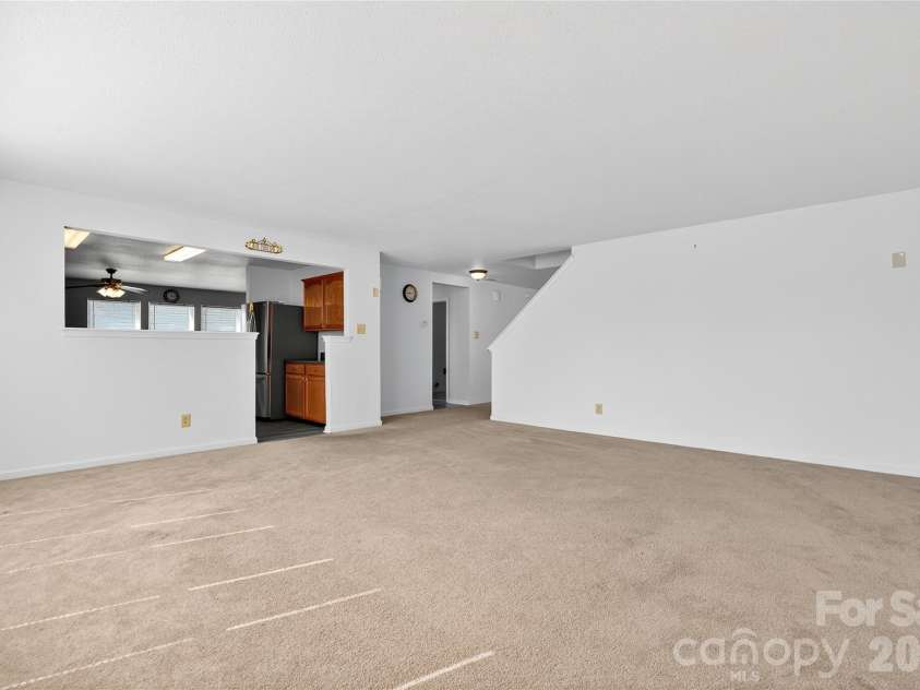109 Bennett Trail Drive, Mount Holly, NC 28120.  MLS# CAR4424162, YatesRealty ID 50600. Family Room Main