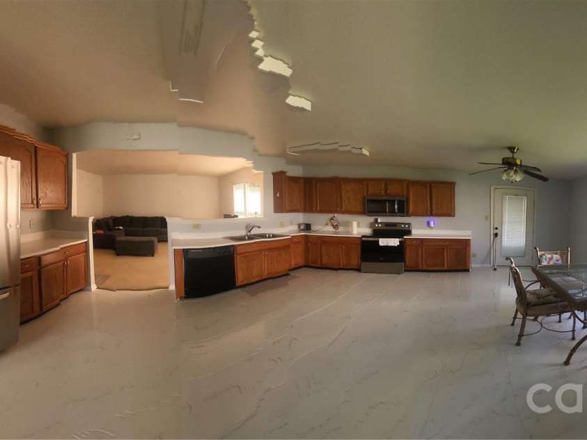 109 Bennett Trail Drive, Mount Holly, NC 28120.  MLS# CAR4424162, YatesRealty ID 50600. Kitchen