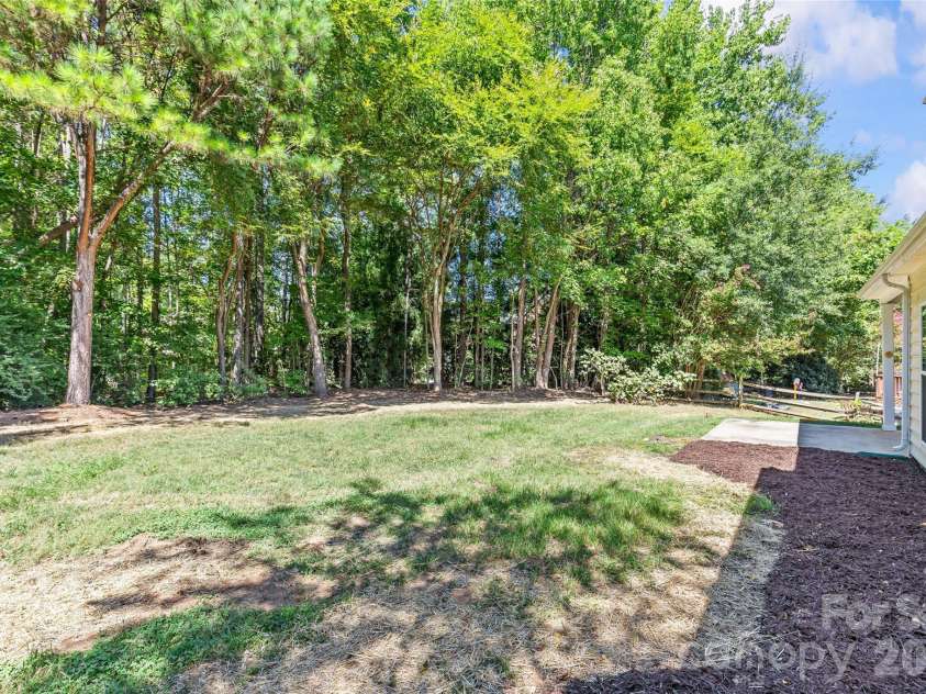 15046 Annan Court, Charlotte, NC 28277.  MLS# CAR4424161, YatesRealty ID 50602. 