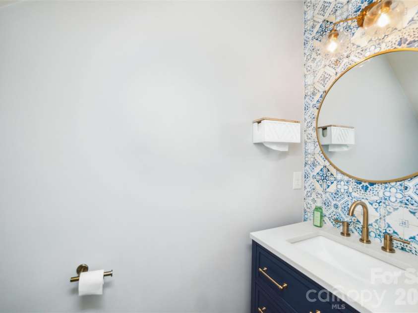 4901 Annelise Drive, Harrisburg, NC 28075.  MLS# CAR4424129, YatesRealty ID 50605. Half Bathroom