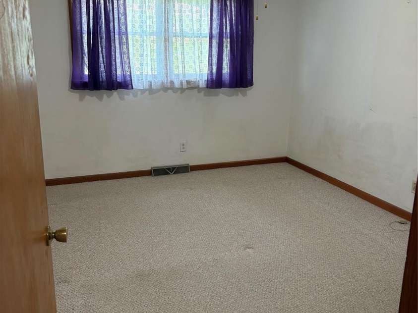 11141 NC Highway 226 Highway, Bakersville, NC 28705.  MLS# CAR4424083, YatesRealty ID 50606. 