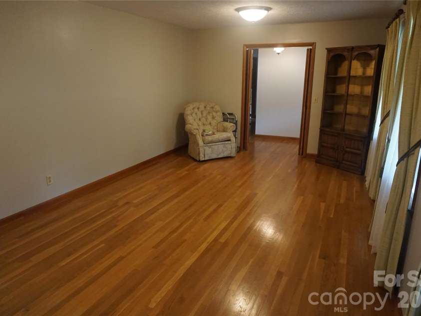 11141 NC Highway 226 Highway, Bakersville, NC 28705.  MLS# CAR4424083, YatesRealty ID 50606. 
