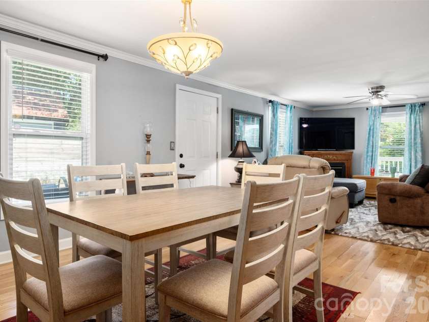 802 Fargo Drive, Concord, NC 28027.  MLS# CAR4422256, YatesRealty ID 50608. 