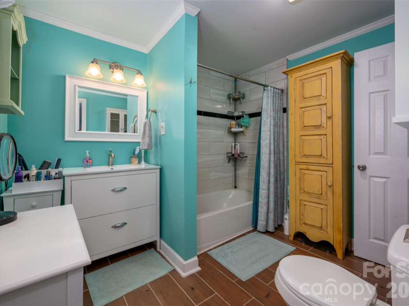 802 Fargo Drive, Concord, NC 28027.  MLS# CAR4422256, YatesRealty ID 50608. 
