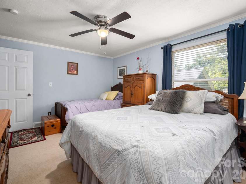 802 Fargo Drive, Concord, NC 28027.  MLS# CAR4422256, YatesRealty ID 50608. 