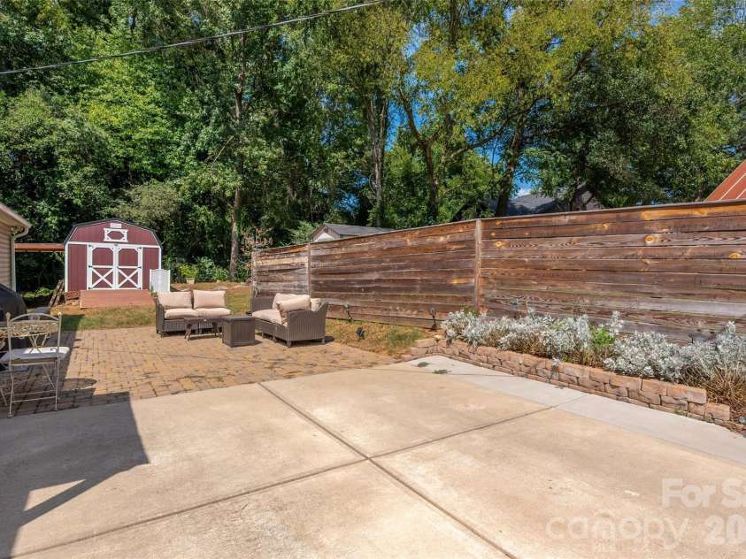 802 Fargo Drive, Concord, NC 28027.  MLS# CAR4422256, YatesRealty ID 50608. 