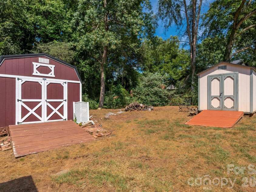 802 Fargo Drive, Concord, NC 28027.  MLS# CAR4422256, YatesRealty ID 50608. 