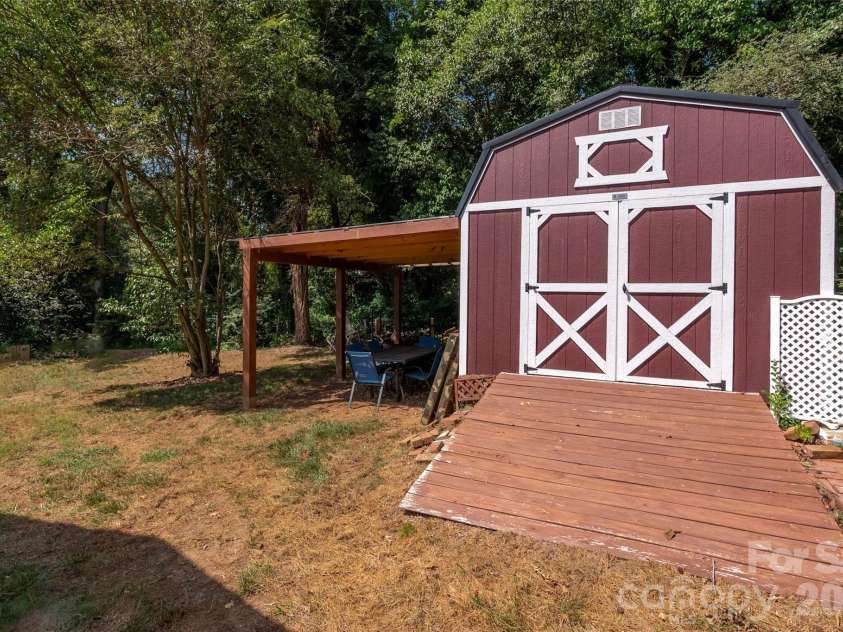 802 Fargo Drive, Concord, NC 28027.  MLS# CAR4422256, YatesRealty ID 50608. 