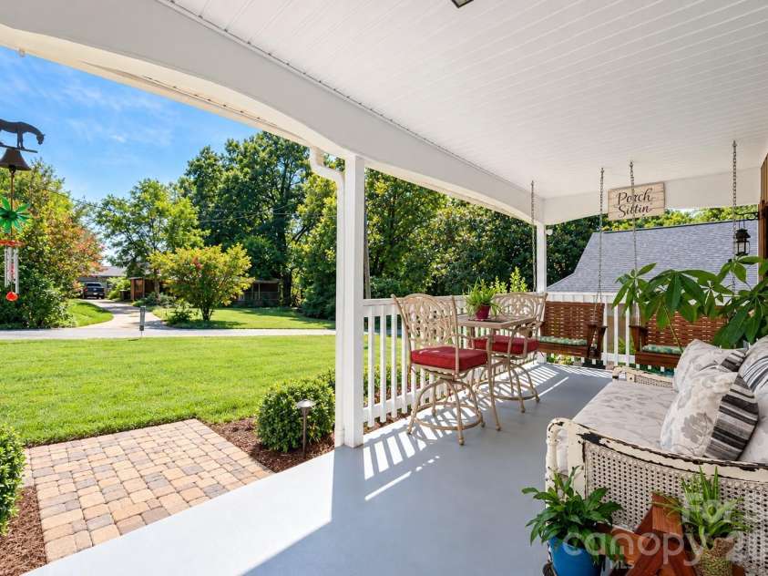 802 Fargo Drive, Concord, NC 28027.  MLS# CAR4422256, YatesRealty ID 50608. 