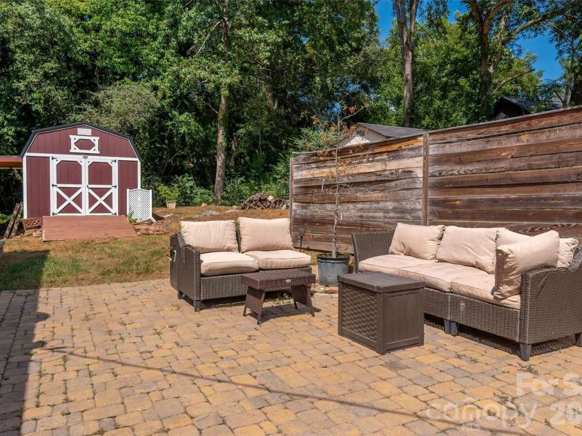 802 Fargo Drive, Concord, NC 28027.  MLS# CAR4422256, YatesRealty ID 50608. 