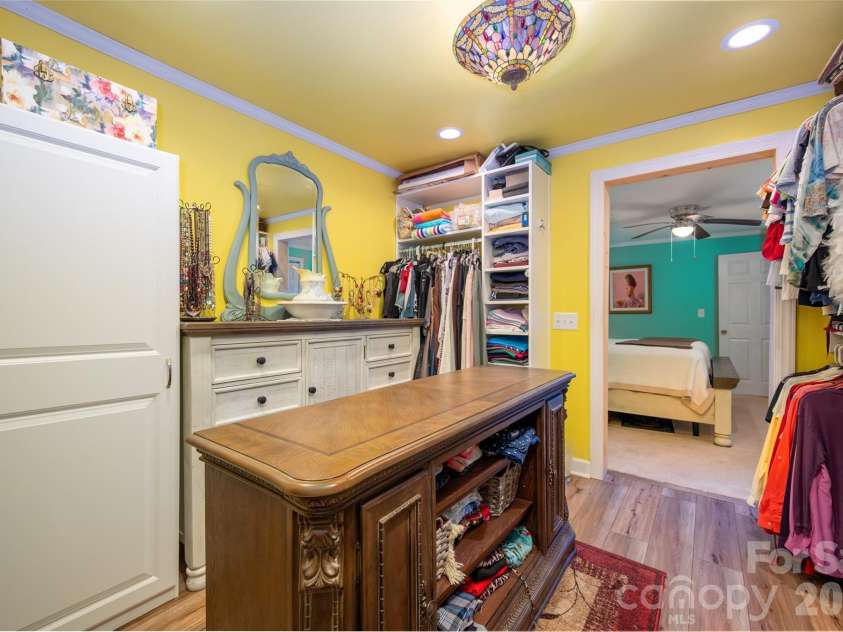 802 Fargo Drive, Concord, NC 28027.  MLS# CAR4422256, YatesRealty ID 50608. CA Closet system in the primary closet