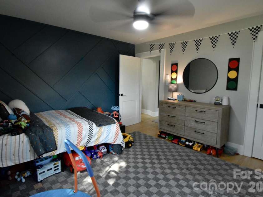 541 Perry Road, Troutman, NC 28166.  MLS# CAR4422089, YatesRealty ID 50609. Secondary bedroom