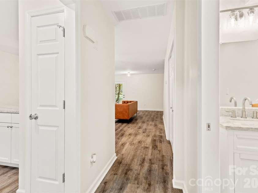 131 Colony Drive, Arden, NC 28704.  MLS# CAR4418138, YatesRealty ID 50611. 