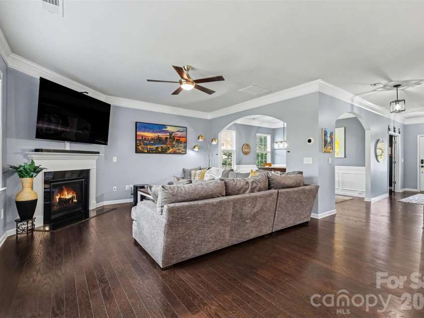 437 Zoe Bee Drive, Clover, SC 29710.  MLS# CAR4423033, YatesRealty ID 50613. 