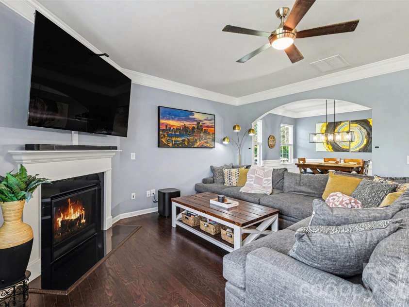 437 Zoe Bee Drive, Clover, SC 29710.  MLS# CAR4423033, YatesRealty ID 50613. 