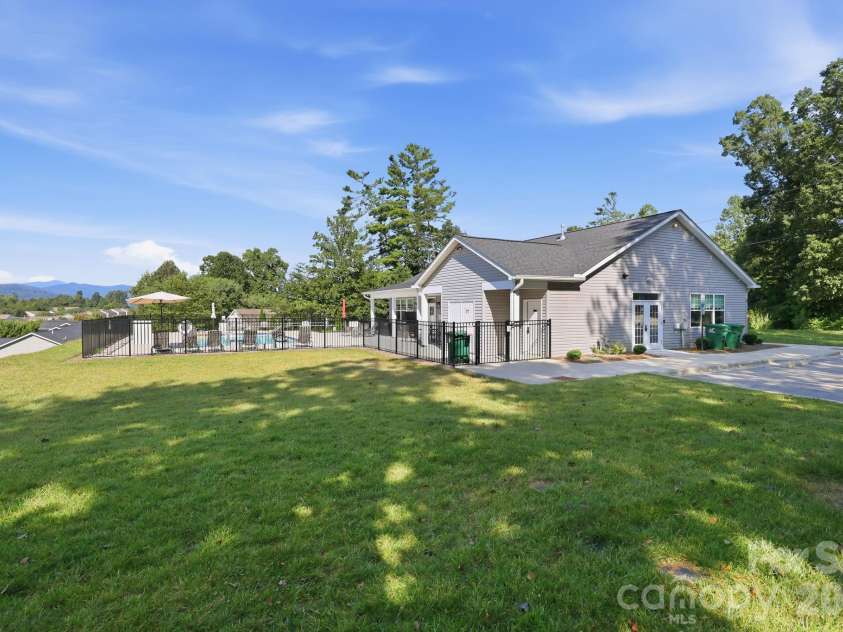 72 Sunny Meadows Boulevard, Arden, NC 28704.  MLS# CAR4421801, YatesRealty ID 50614. Clubhouse