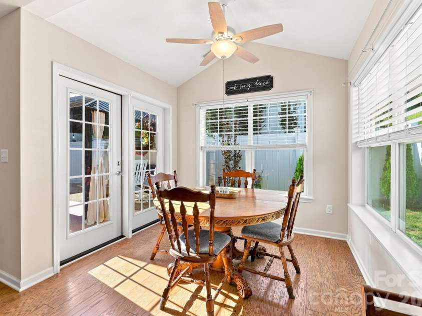 72 Sunny Meadows Boulevard, Arden, NC 28704.  MLS# CAR4421801, YatesRealty ID 50614. Dining Room