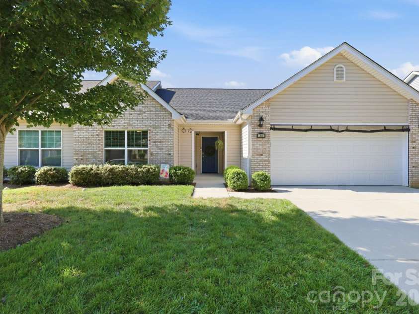 72 Sunny Meadows Boulevard, Arden, NC 28704.  MLS# CAR4421801, YatesRealty ID 50614. Front of Home