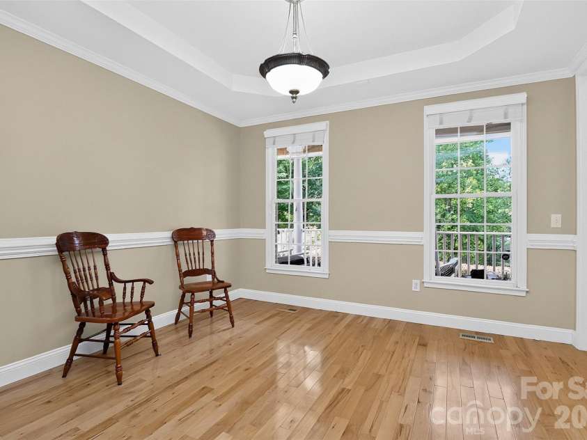 4904 Steepleton Way, Charlotte, NC 28215.  MLS# CAR4415870, YatesRealty ID 50616. Formal Dining Room