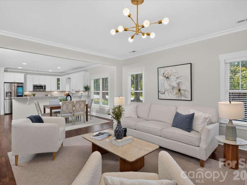 2562 Roseview Lane, Charlotte, NC 28205.  MLS# CAR4422319, YatesRealty ID 50617. 
