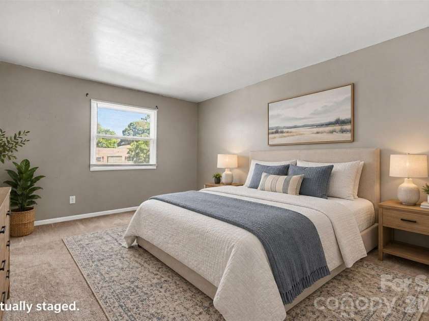 7964 Shady Oak Trail, Charlotte, NC 28210.  MLS# CAR4422921, YatesRealty ID 50619. 